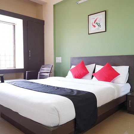 Oyo Chinthu Comforts Tumkur Exteriér fotografie
